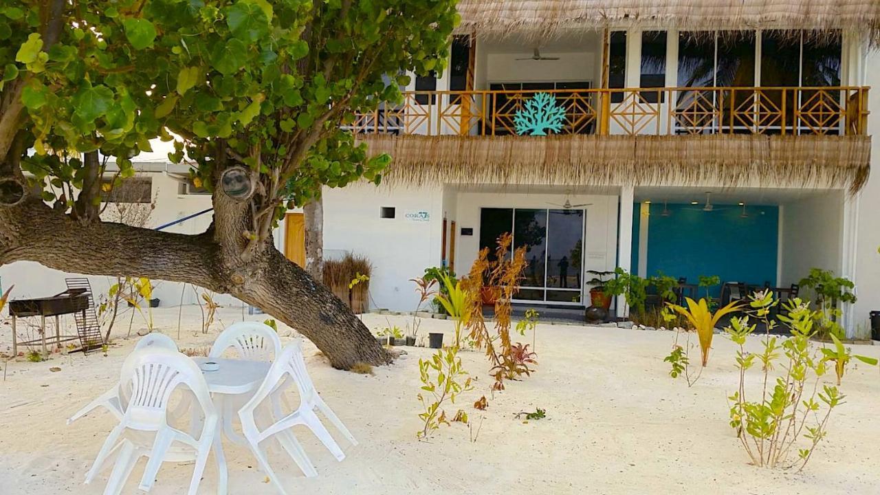Seven Corals Otel Maafushi Dış mekan fotoğraf